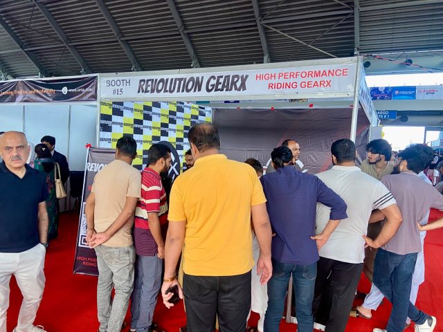 We are proud to share that Revolution GearX showcased at the recent expo and received an overwhelming response! 🚀
Our high-performance riding gear attracted strong interest from riders, enthusiasts, and industry professionals.
This amazing feedback motivates us to push even further in delivering premium quality, safety, and style for all riders.
Thank you to everyone who visited our booth and supported us — the journey has just begun! 💯🔥
#RevolutionGearX #RGX #RidingGear #ExpoSuccess